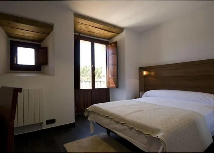 Hospederia Convento San Francisco *